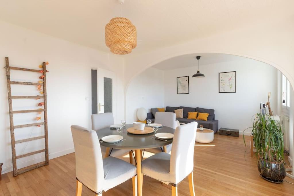 Appartement Grand Cosy - Parking & Balcon *